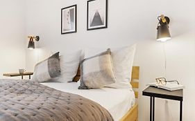 Casa Tegernsee - zentral, modern, Nespresso, 3 Min zum See